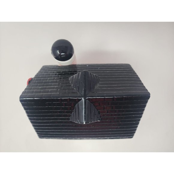 AMC NY NY Red Barn Cookie‎ Jar With Silo Makes Talking Animal Sounds - Picture 6 of 13